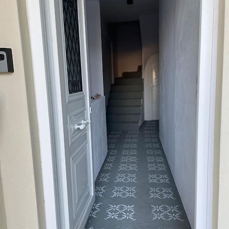 Odysseus Boutique Apartment エルミオニ エクステリア 写真
