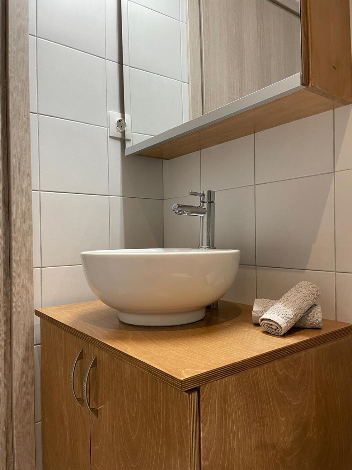Odysseus Boutique Apartment エルミオニ エクステリア 写真