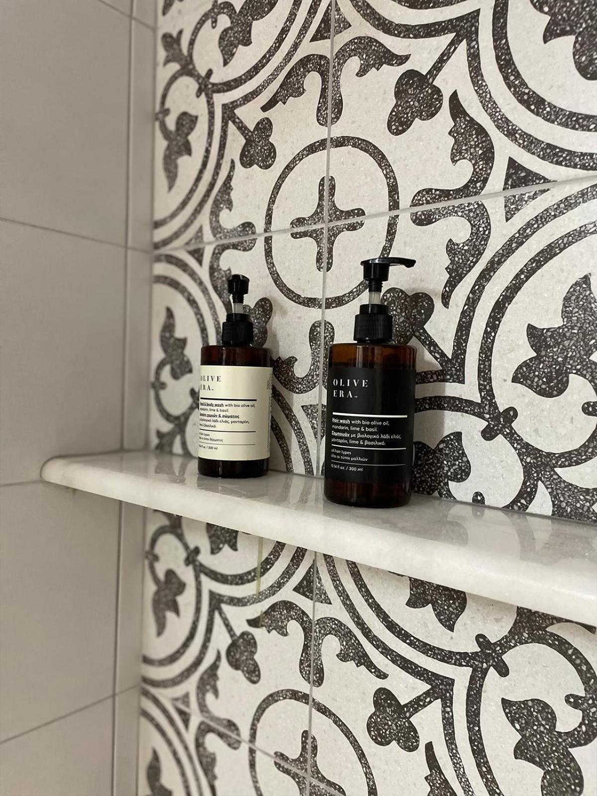 Odysseus Boutique Apartment エルミオニ エクステリア 写真