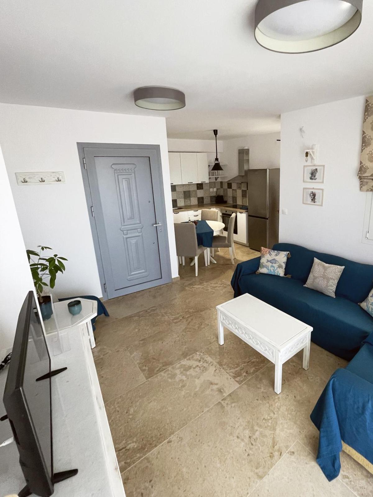 Odysseus Boutique Apartment エルミオニ エクステリア 写真