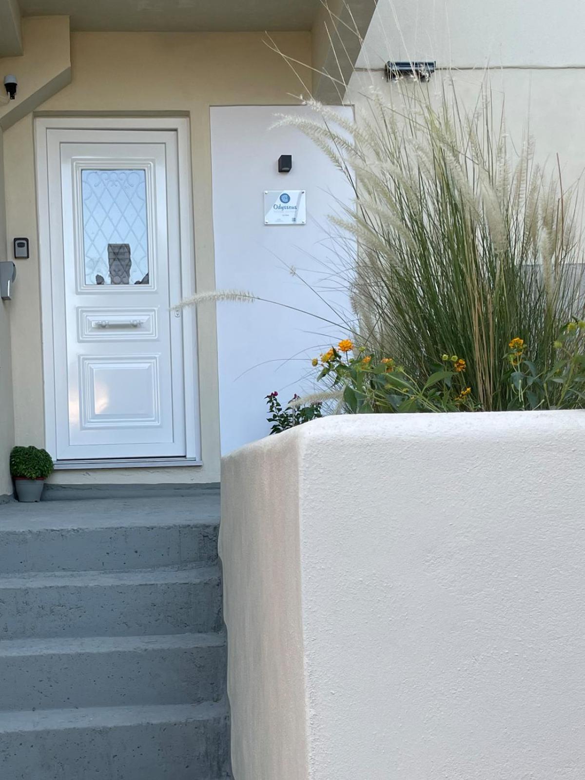 Odysseus Boutique Apartment エルミオニ エクステリア 写真
